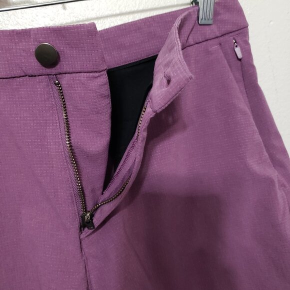 Lululemon Commission Short - Picture 5 of 13